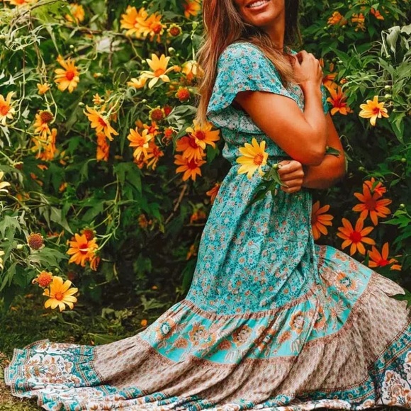 SOLD OUT Turquoise Boho Floral Short Sleeve Midi Dress - Picture 3 of 3